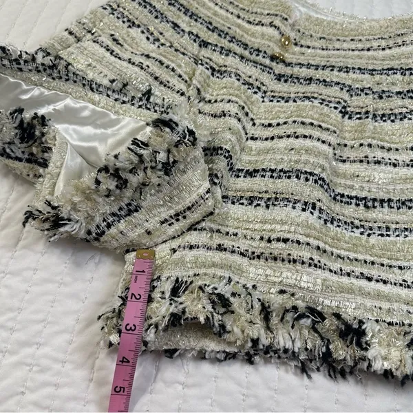 Elegant Wool Blend Golden High Waist Festive Striped Fringe Shorts in Size L - Image 6