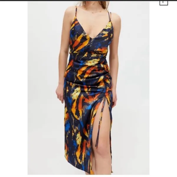 NWT urban outfitters satin midi dress - Image 7