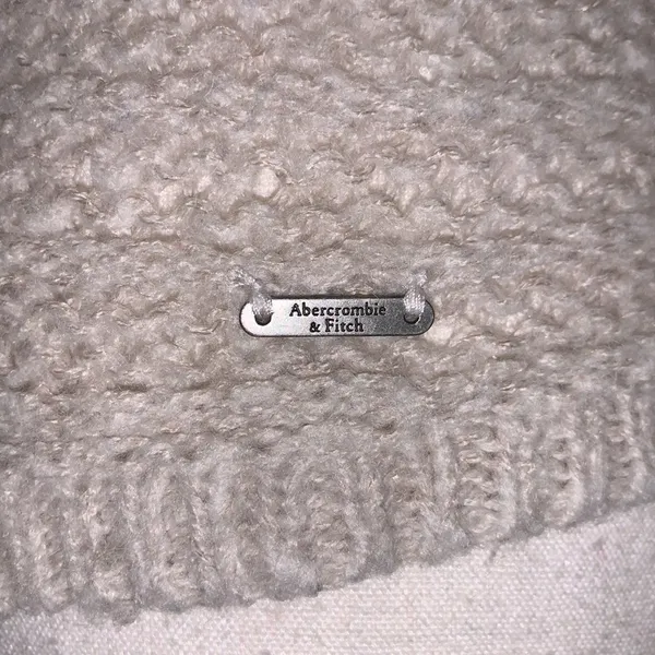 Abercrombie & Fitch light tan cardigan sweater - Image 4