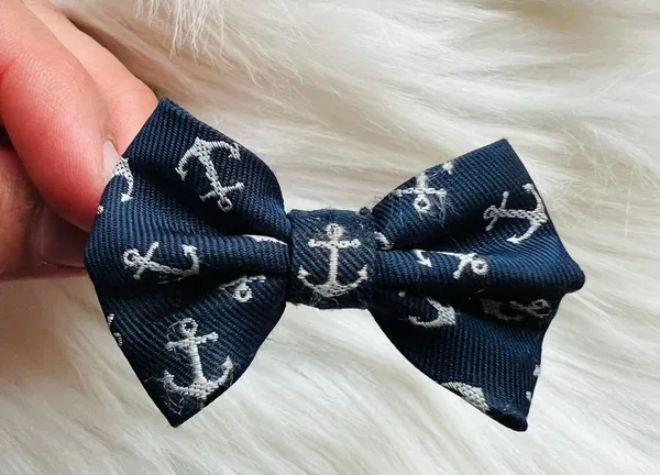 Kiel James Patrick Bow Bracelet - Image 6