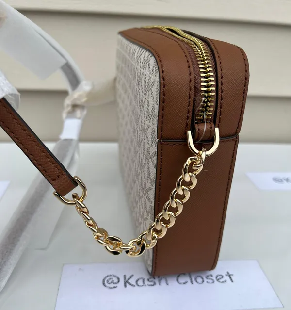 MK JST LG EW Crossbody Signature - Vanilla - Image 8