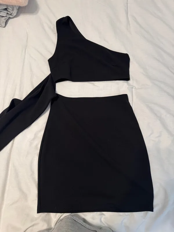 Boutique Black Dress - Image 2