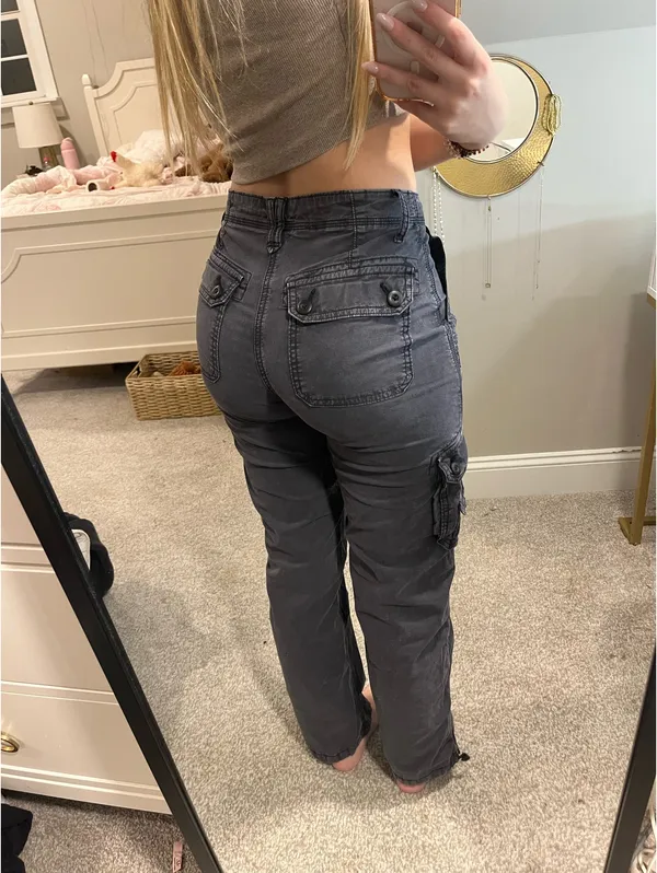 American Eagle Cargo Pants - Image 2