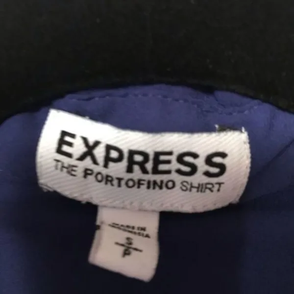 NWOT. Express roll up dark blue button down blouse - Image 7