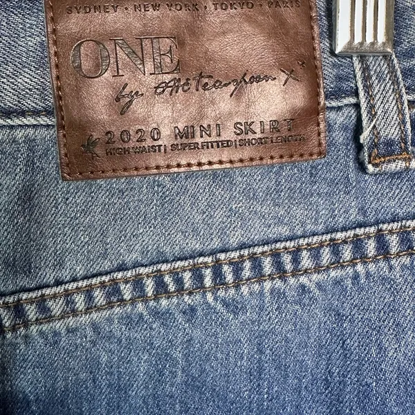 One X ONE TEASPOON 2020 Mini Distressed High Waisted Denim Skirt sz 24 Preppy‎ - Image 6