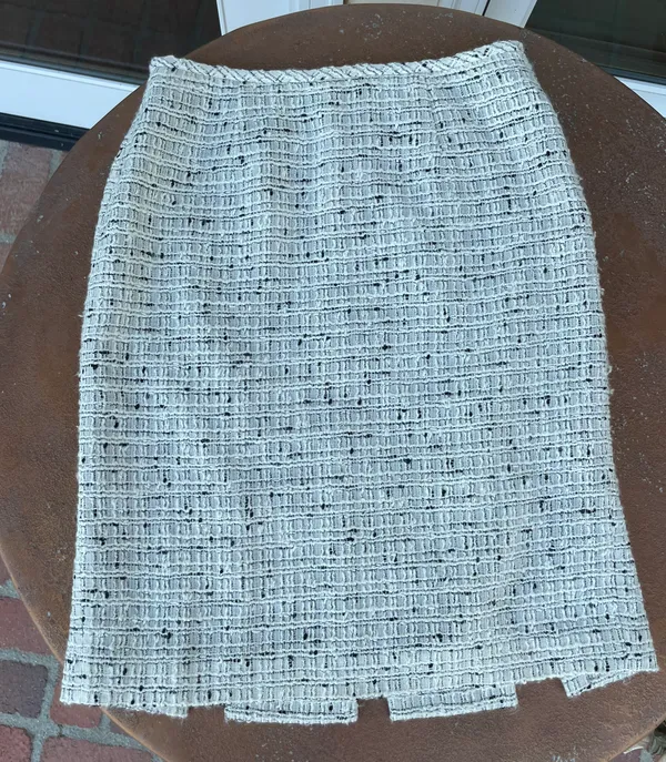 Liz Claiborne suit skirt - Image 2