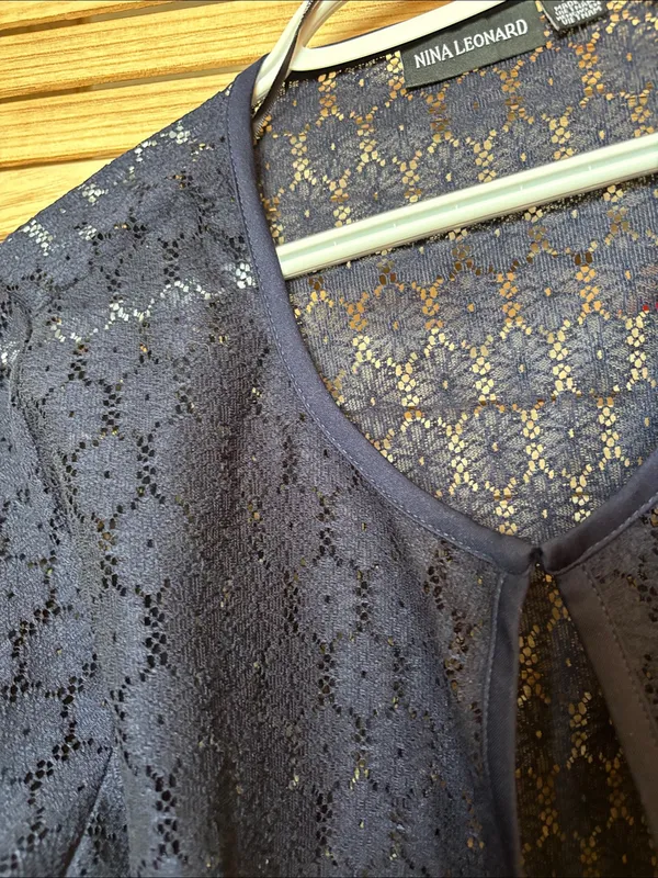 FINAL MARKDOWN Nina Leonard Dark Navy Floral Lace Open-Front Bolero XL - Image 2