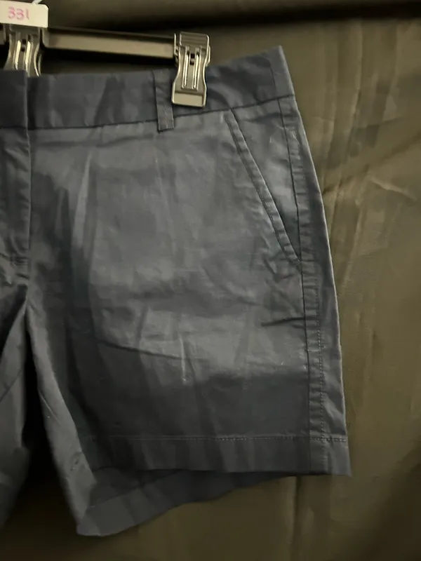 J. Crew Women's Navy Cotton Broken In City Fit Chino Shorts SZ 4 NWT - Image 3