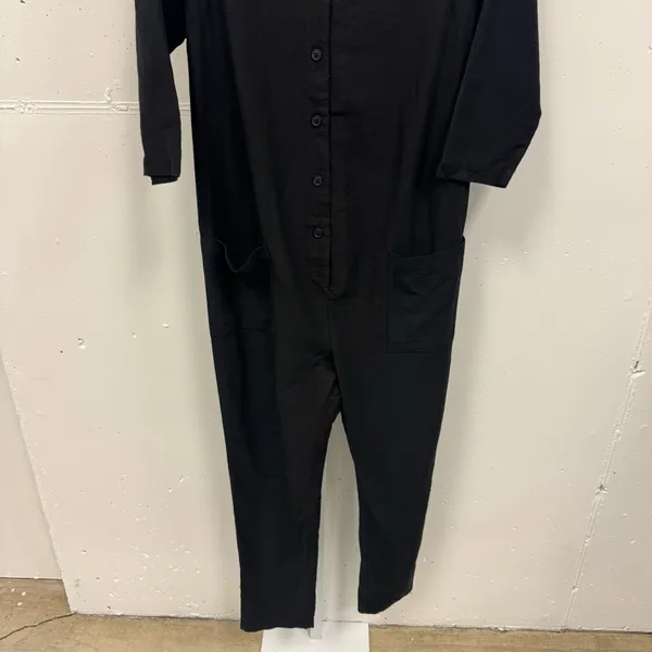 The Nines by HATCH Black 3/4 Sleeve Button-Front Maternity Crop‎ Jumpsuit Small - Image 6