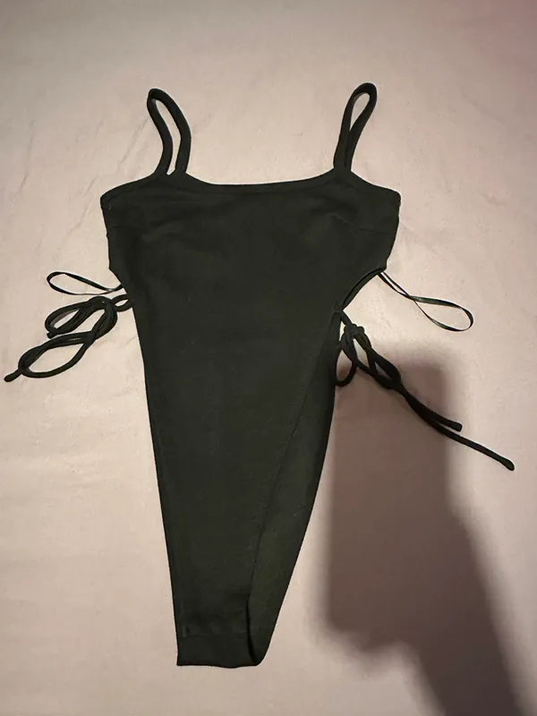 Princess Polly Black  High-Leg Bodysuit - Image 4