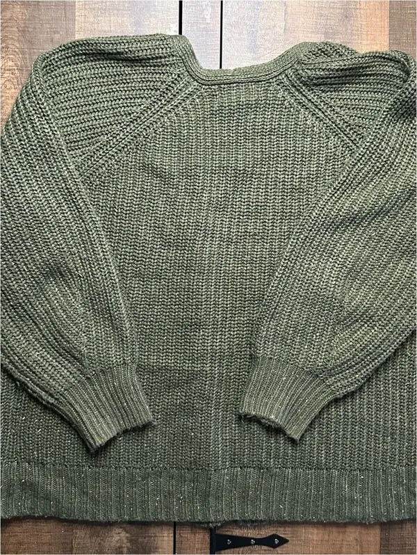 Universal Threads Cozy Olive Green Chunky Knit Cardigan, Size Small - Image 12