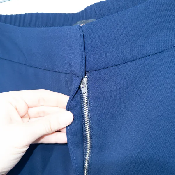 New Quince Navy Blue Stretch Crepe Ankle Pants Size 8 - Image 3