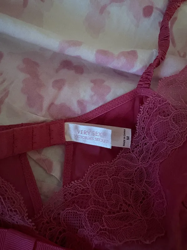Pink bow Victoria’s Secret slip - Image 2