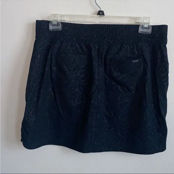 5/$30 🎈 Orvis women’s large floral‎ athleisure skort - Image 4