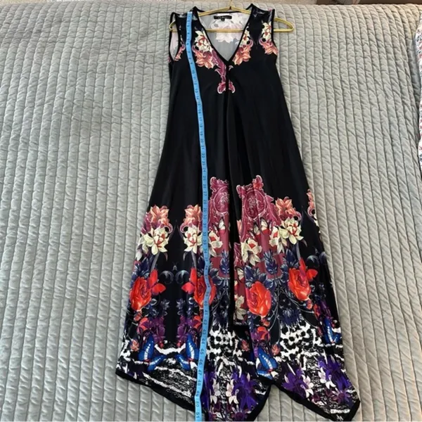Calessa women’s size Large v-neck with handkerchief‎ style bottom dress - Image 5