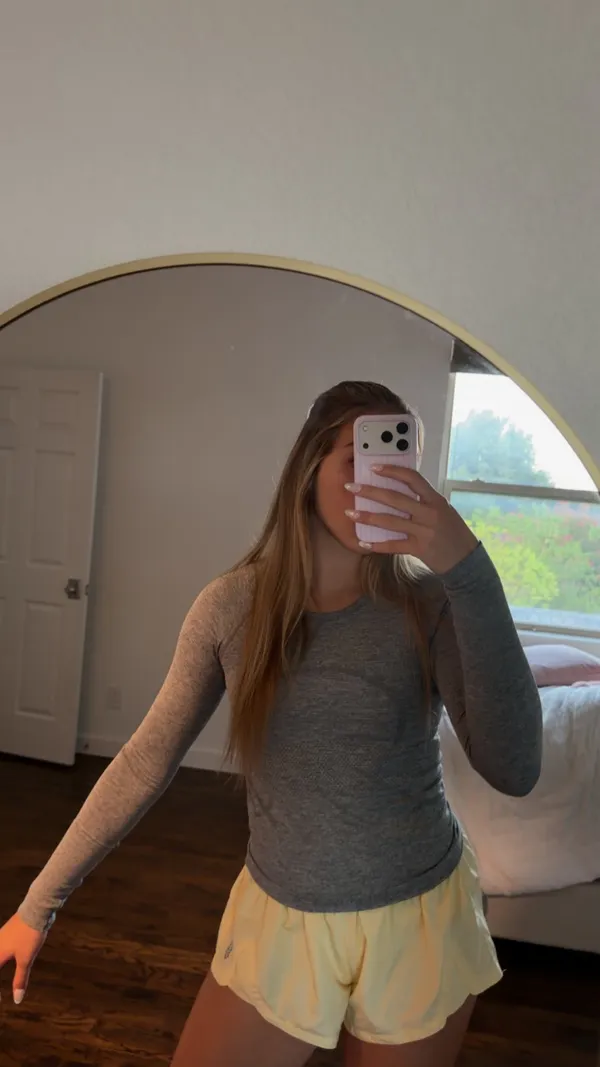 Gray Lululemon Long-sleeve shirt  - Image 2