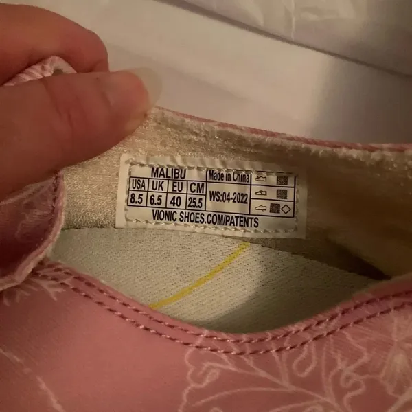 NWOT Vionic Womens 8.5 Malibu Slip on Sneaker Pink - Image 9