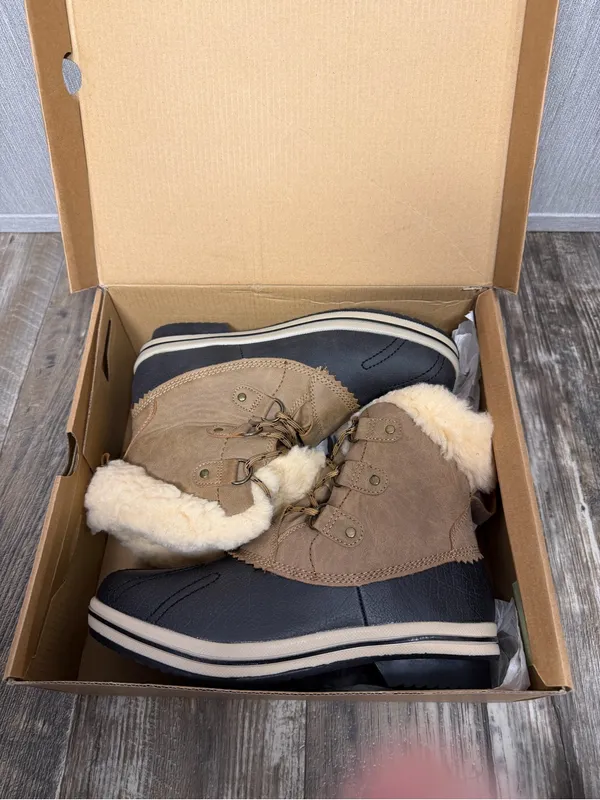 PAWZ Women’s Brown and Black Winter Duck Boots - Waterproof Lace-Up Size 9 - Image 14