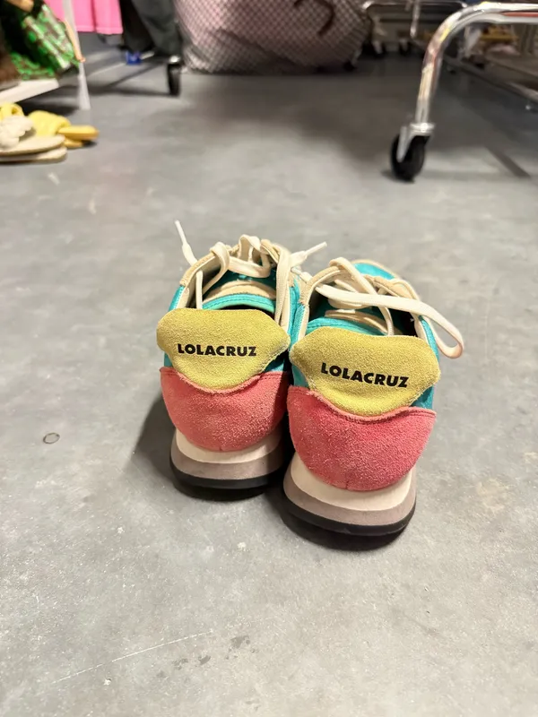 Lola cruz tennis shoes - Image 2