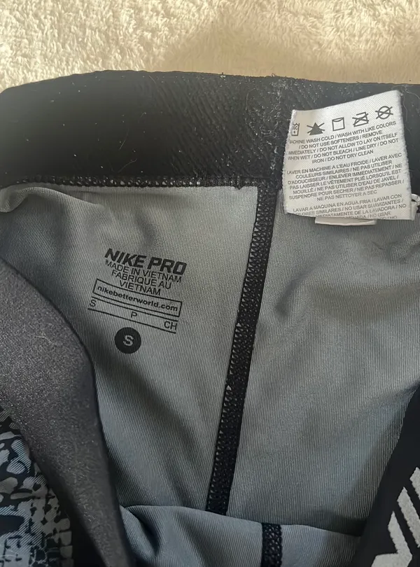 Nike Pro Shorts Spandex - Image 3
