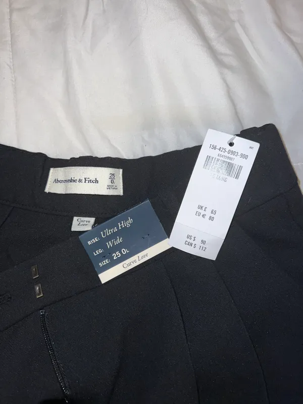 Abercrombie Black Tailored Pants - Image 3