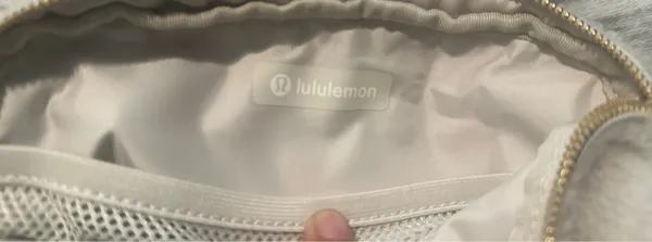 Lululemon - Image 4