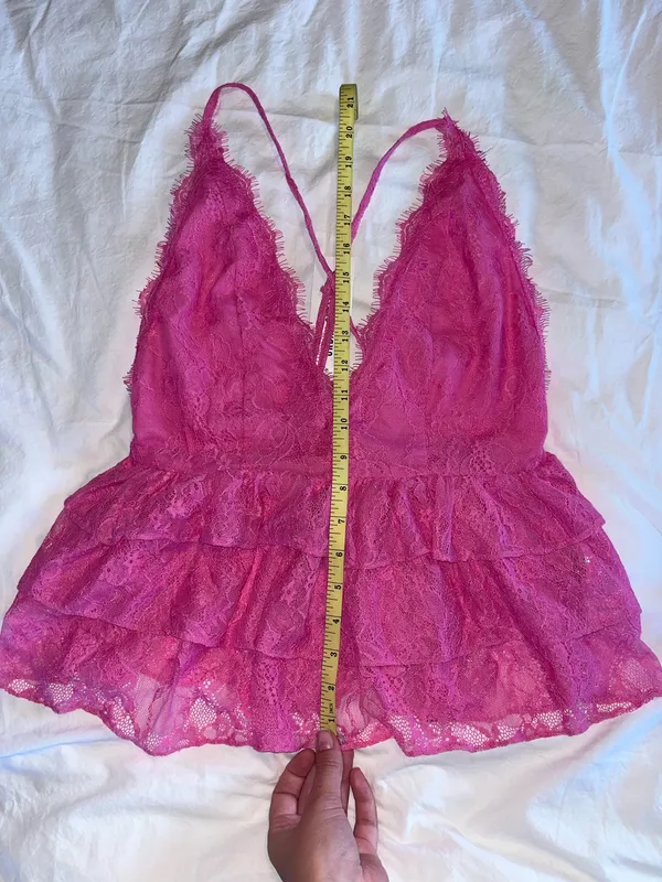Urban Outfitters Lace Cami - Image 10