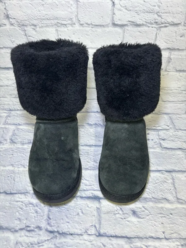 UGG Boots Womens 9.5 Classic Tall Shearling Winter Black Suede Leather Fur - Image 3