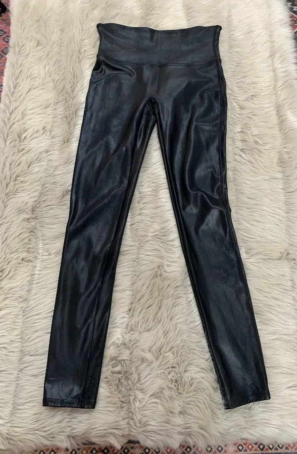 SPANX Faux Leather Leggings Black Medium - Image 3