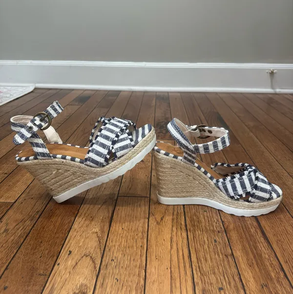 Wedge heels Blue Size 6 - Image 3