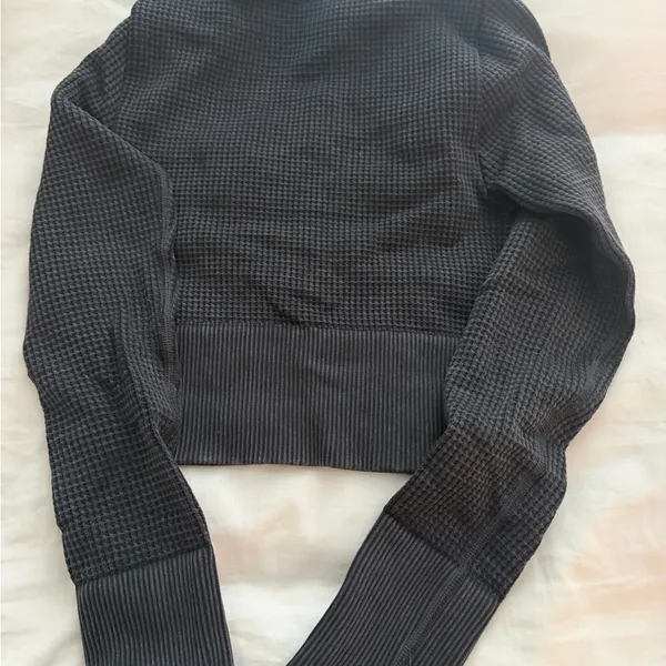 Aerie off-line thermal crop Women's Black Long Sleeve Top - Image 3