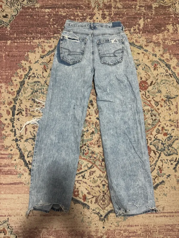 American Eagle, super high-rise, baggy, wide legged, distressed jeans size 0 regular - Image 2
