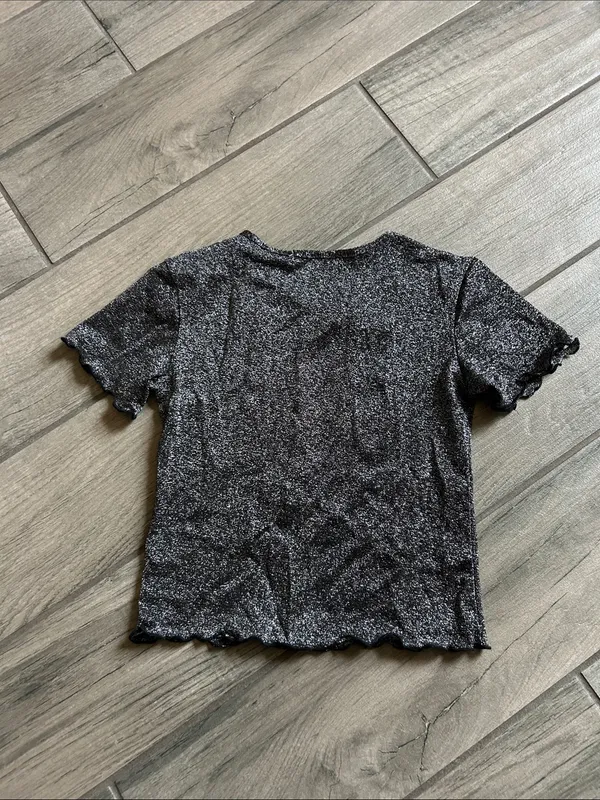 Metallic Black Short Sleeve Ruffle - Image 3