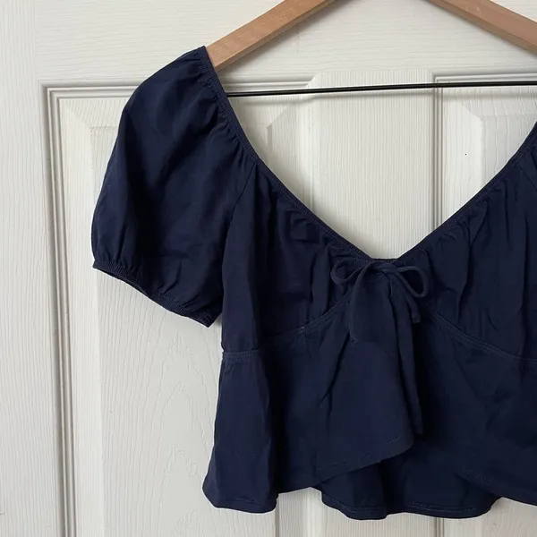 Aritzia Sunday Best Kaia Top in navy blue - Image 2