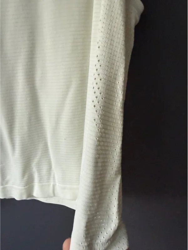 Lululemon Sleeveless Pale Green Athletic Tank Top - Image 4