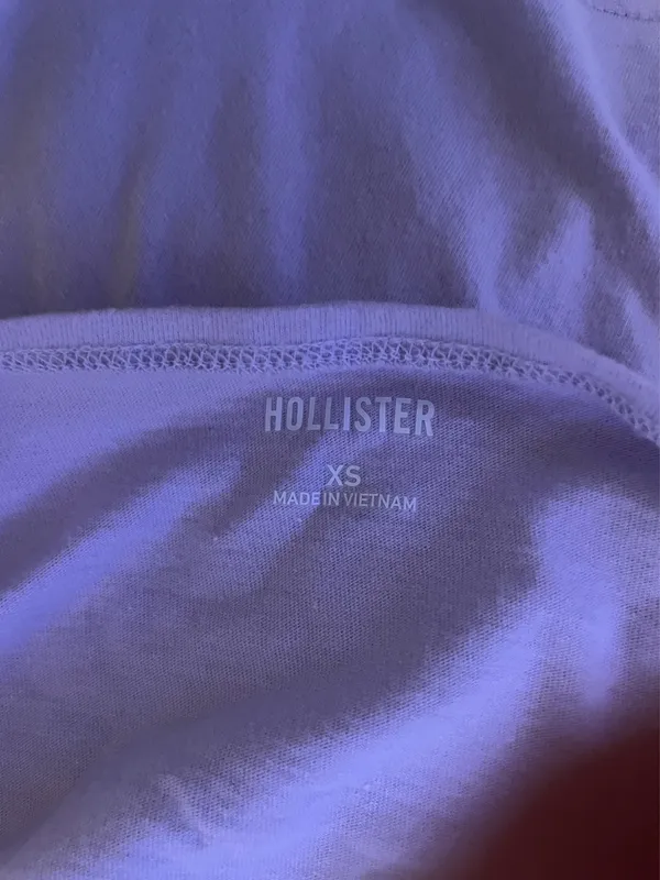 Hollister Off-The-Shoulder Long Sleeve - Image 2