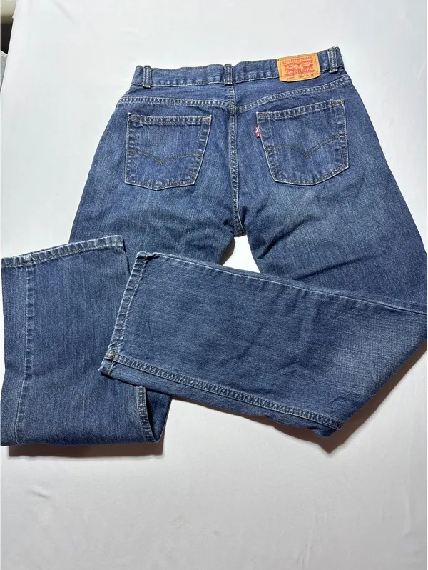 Levi's 505 Regular Fit Classic Blue Denim Jeans - Image 8