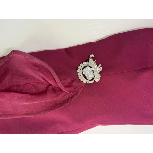 Burgundy Off Shoulder Mermaid Gown Rhinestone Brooch Ruffle‎ Hem USA Made M - Image 10