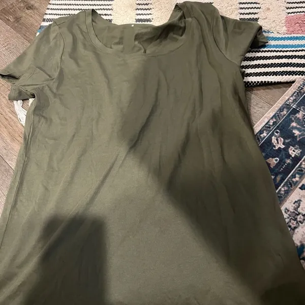 Quince Olive‎ Green Women's Top size M - Image 5