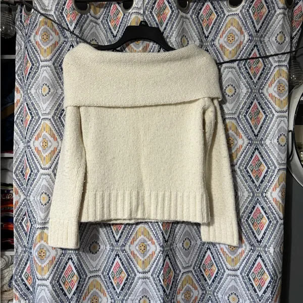 Anthropologie off the shoulder sweater - Image 7