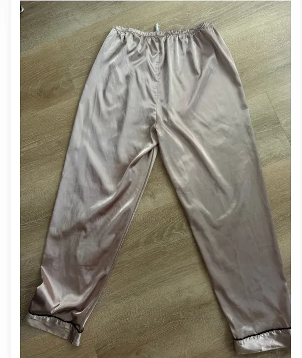 Blush Pink Satin Pajama Set with Black Piping — L - Image 11