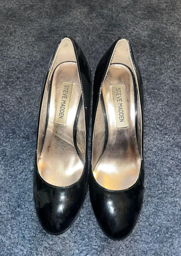 Steve Madden Black Heels - Image 2