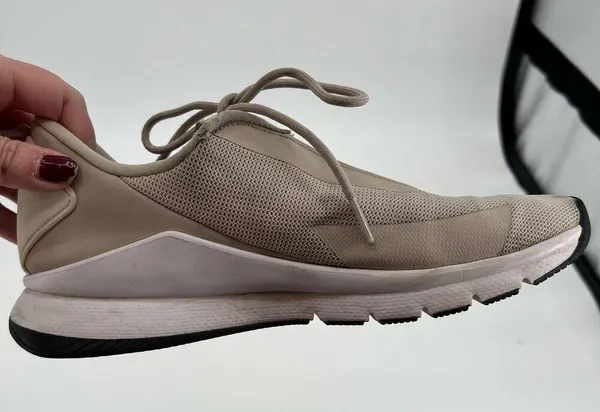 Nike Women's RIVAH sneaker Desert Sand Black & White athletic shoe size 9 - Image 5