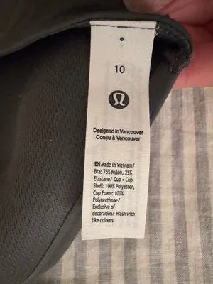 Lululemon sports bra  - Image 3
