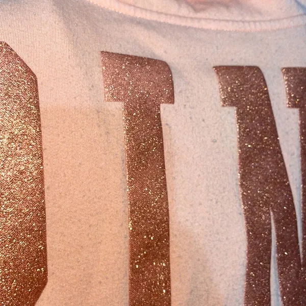 Pink Victoria’s Secret crew neck pullover sweatshirt sparkly pink/peach size XL​ - Image 8