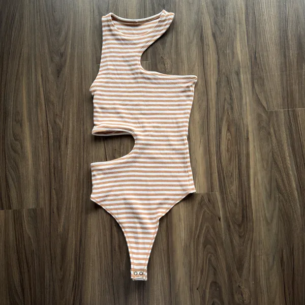 Abercrombie Bodysuit - Image 2