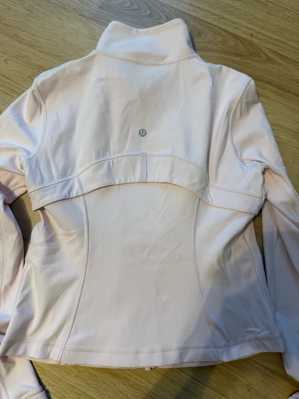 Lululemon Zip-Up Baby Pink - Image 4