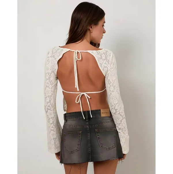 MOTEL Halfi Long Sleeve Top in Hibiscus Crochet Lace Ivory - Image 5