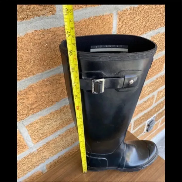 Hunter original tall boots size 6 - Image 7