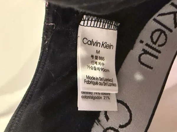 Calvin Klein Black Logo Elastic Wireless Bralette - Image 2